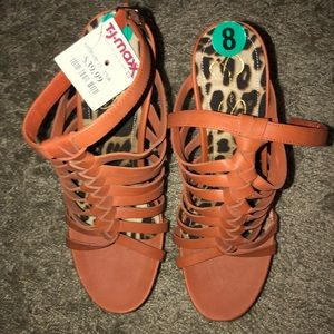 Never worn Jessica Simpson